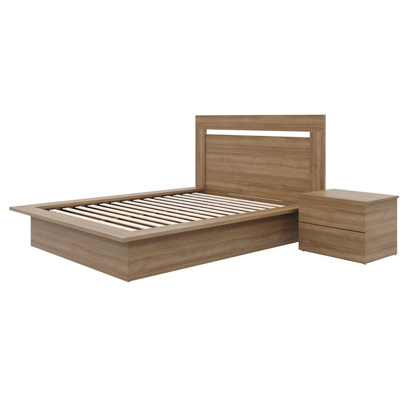 Chambre à coucher avec lit, tête de lit et table de chevet